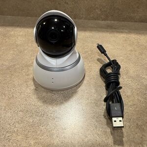 YI YHS 1080p Home Security Surveillance Dome Camera w/ Adapter Power - Tested